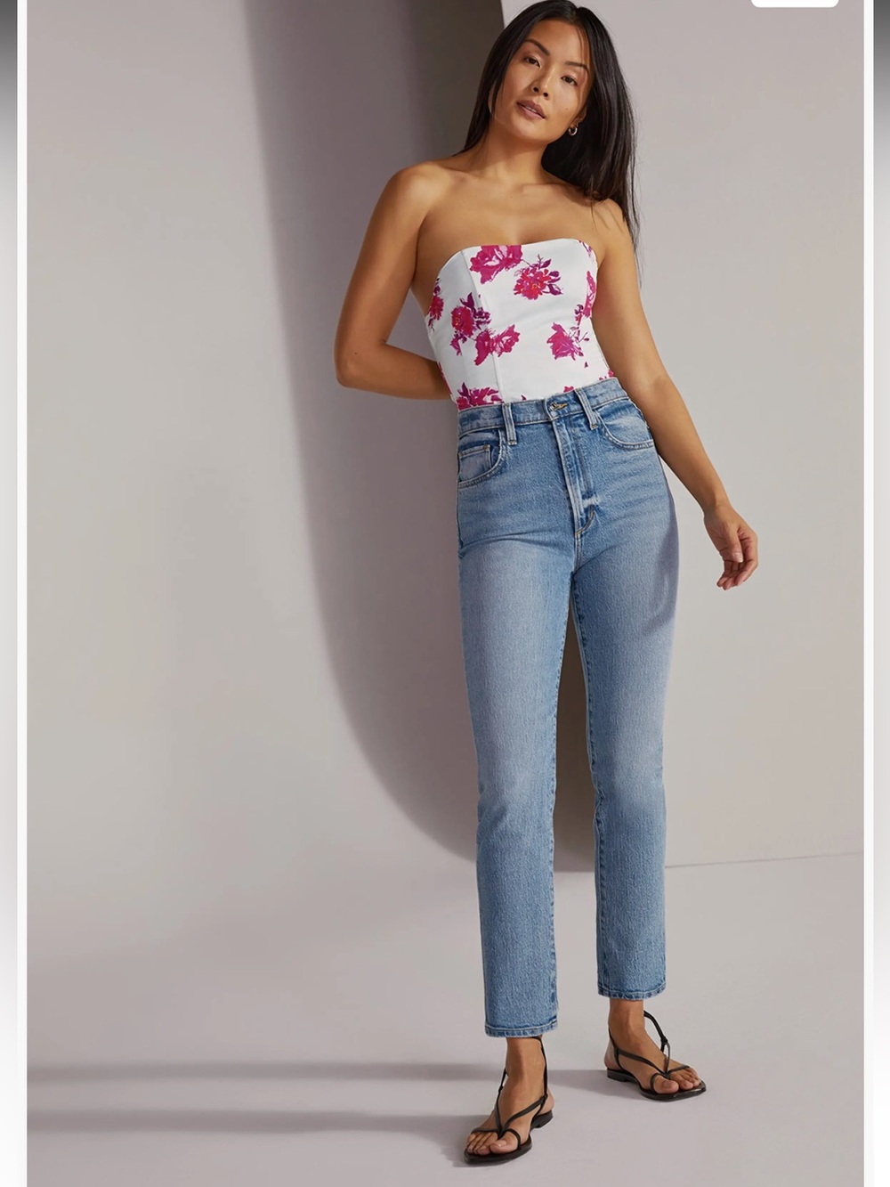 Favorite Daughter Valentina Super High Rise Cigarette Ankle Jeans in Santiago